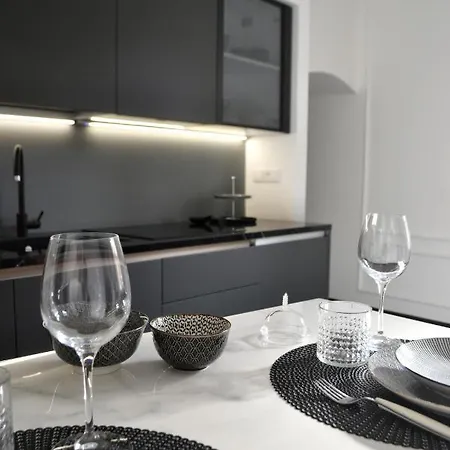 Palazzo Delle Sirene Deluxe & Boutique بيت ضيافة