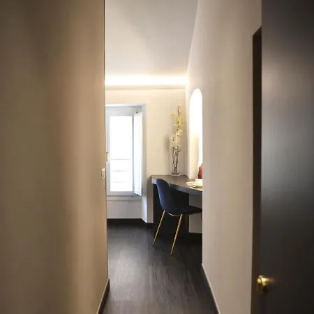 Guest house Palazzo Delle Sirene Deluxe & Boutique 2*