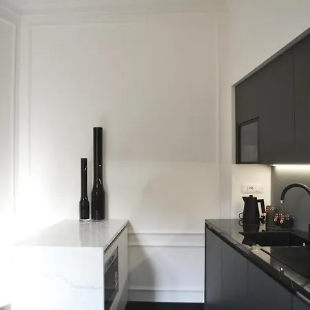 Palazzo Delle Sirene Deluxe & Boutique Guest house